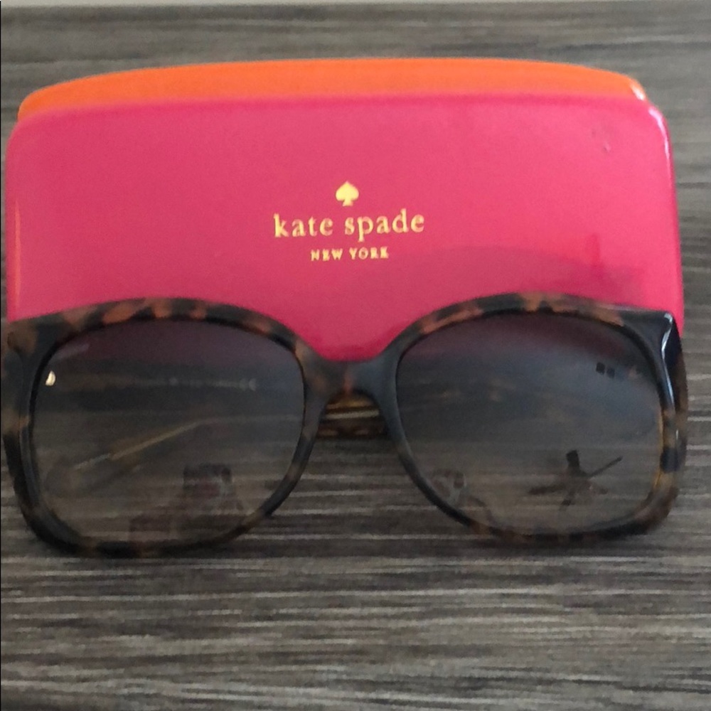 Kate Spade tortoise shell sunglasses